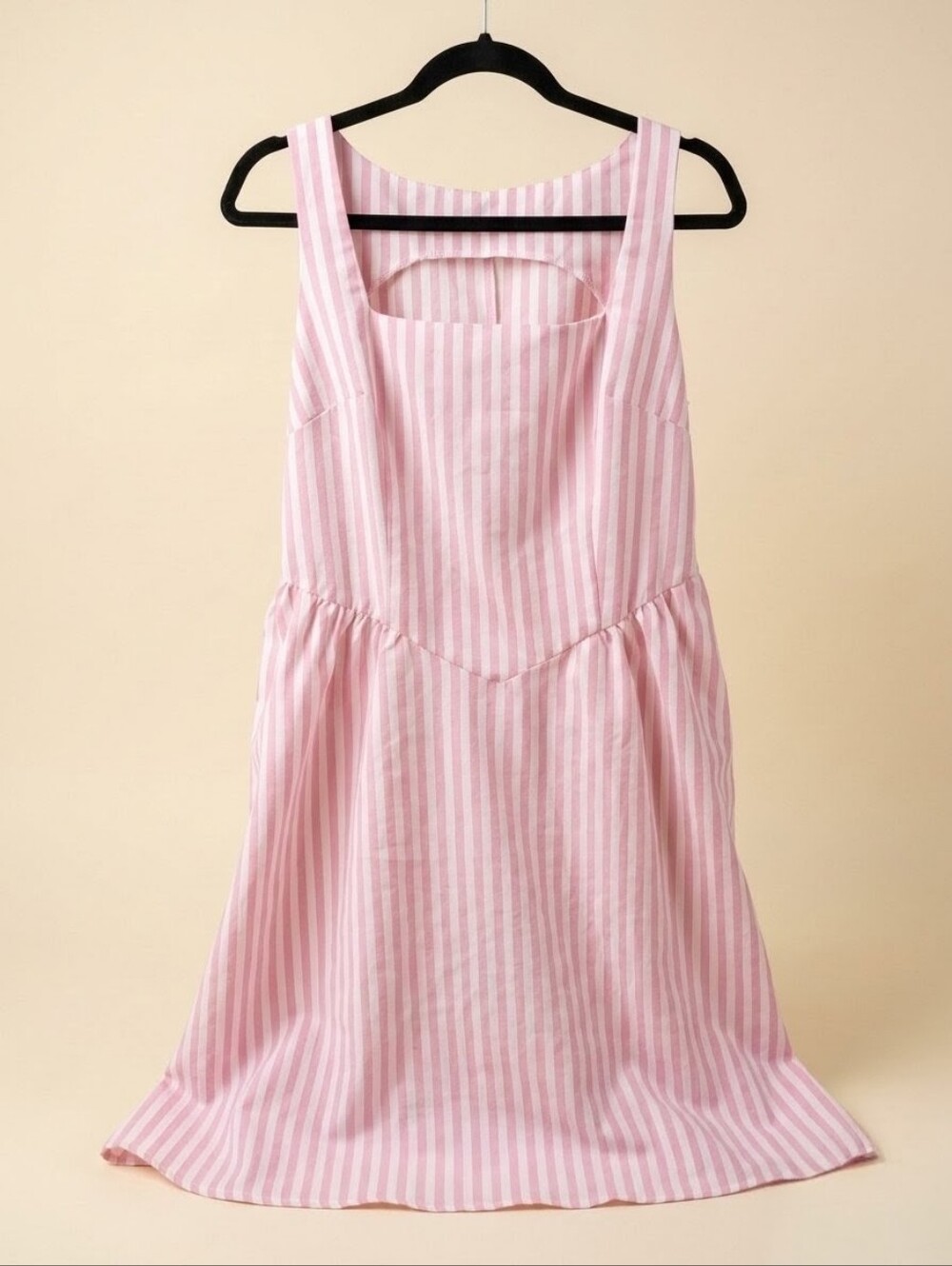 Vintage Style Pink & White Vertical Stripe A-Line Sundress - Picture 2 of 4